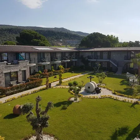 Assos Zeyti̇n Special Class Adults Only 12 Bed & Breakfast