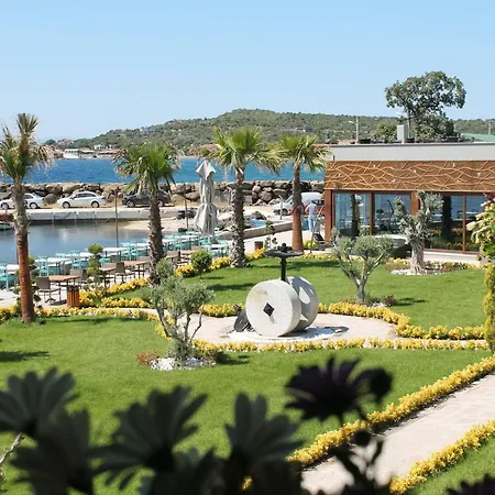 Bed and breakfast Assos Zeyti̇n Special Class Adults Only 12 Sokakagzi