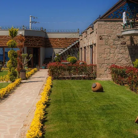 Bed & Breakfast Assos Zeyti̇n Special Class Adults Only 12 Sokakagzi