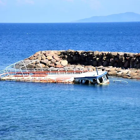 Bed and breakfast Assos Zeyti̇n Special Class Adults Only 12 Sokakagzi