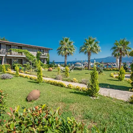 Bed & Breakfast Assos Zeyti̇n Special Class Adults Only 12 Sokakagzi