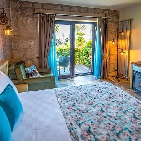 Bed & Breakfast Assos Zeyti̇n Special Class Adults Only 12