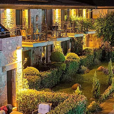 Assos Zeyti̇n Special Class Adults Only 12 4* Sokakagzi
